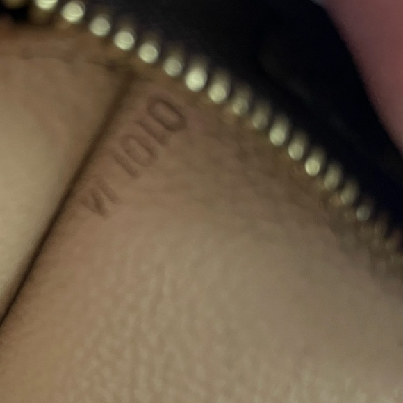 Louis Vuitton Pochette - Picture 5 of 10
